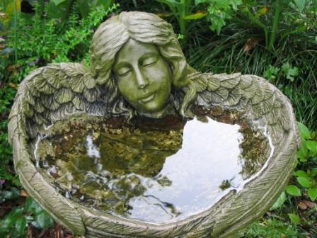 Angel birdbath