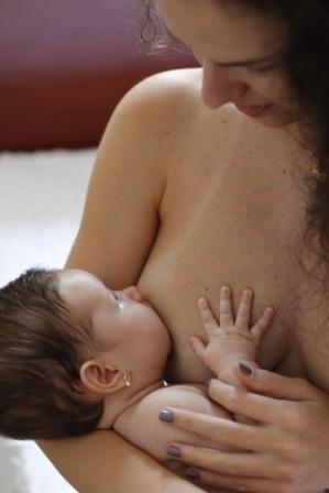 Skin-to-Skin Breastfeeding